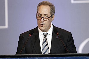 Michael Froman sets stage for Africa summit, AGOA debate