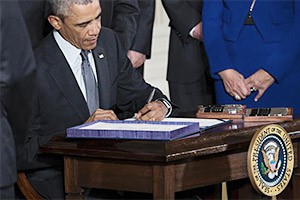 Obama signs trade (incl. AGOA), worker assistance bills into law